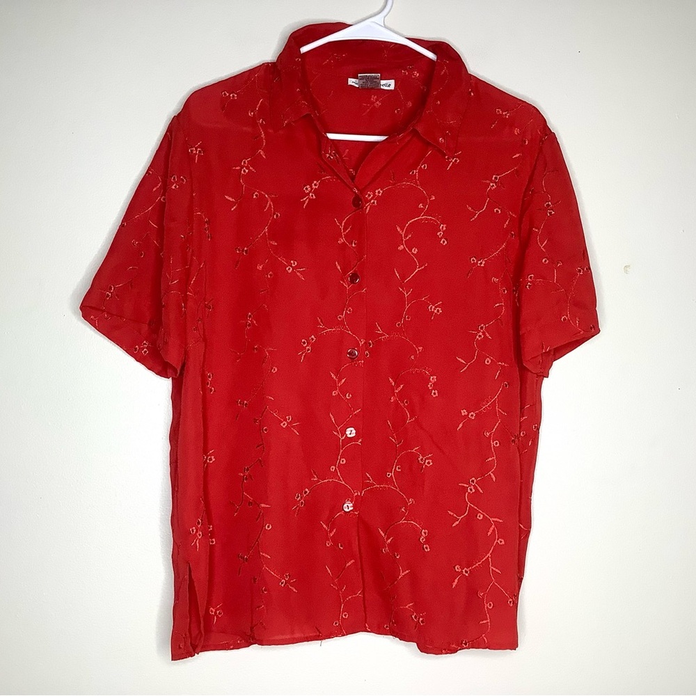 < Vintage Michele Michelle Red Floral Button Down >